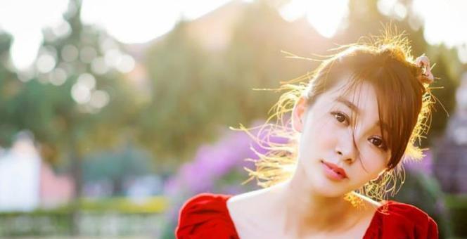情商高的女人如何与男性沟通？她们的说话技巧有哪些？  第2张