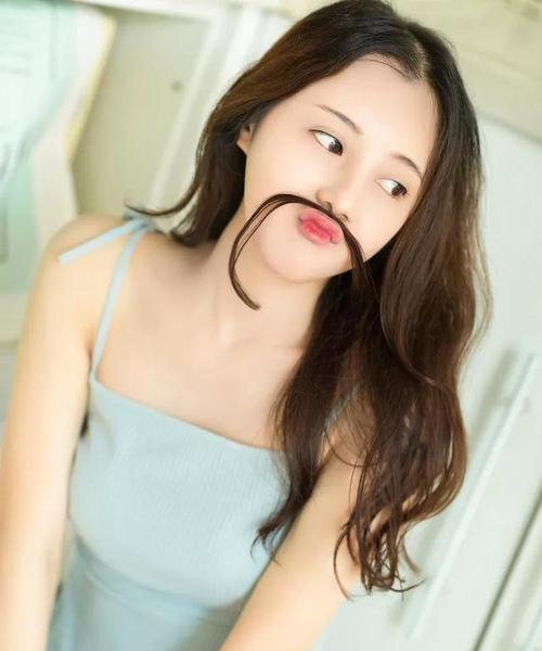 和女孩子聊天不知道说什么怎么办？如何找到共同话题？  第3张
