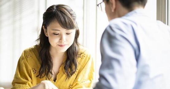 如何判断一个女生是否没有恋爱经验？有哪些明显迹象？  第1张