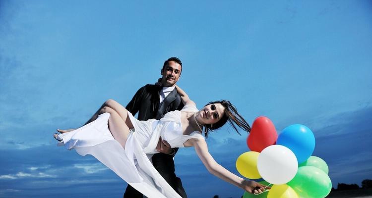 如何挽回婚姻教你拉回婚姻危机？有效策略有哪些？  第2张