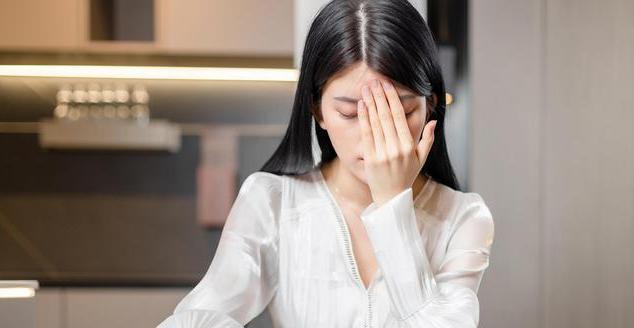 爸爸出轨了作为女儿该如何劝说？如何处理家庭危机？  第2张