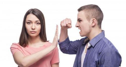 被气走的女朋友如何挽回？有效沟通和道歉的策略是什么？  第2张