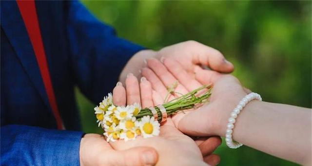 婚姻出现危机时如何挽救搭伙过日子的婚姻？  第3张