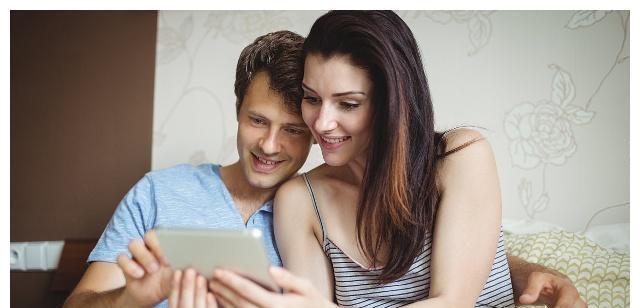 50岁的男人婚外情频发的原因是什么？如何预防和处理？  第1张