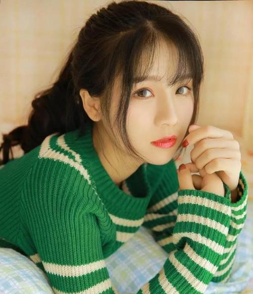 不顾家庭不顾情分的女人值得挽留吗？如何处理这种关系问题？  第1张