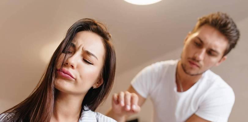 出轨的女人都会有什么明显的迹象？如何发现这些迹象？  第1张