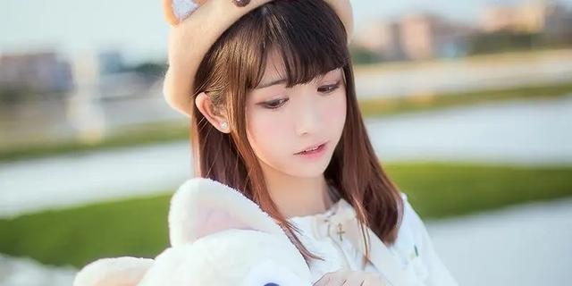 如何扭转给别人的第一印象差？有效改善形象的策略是什么？  第1张