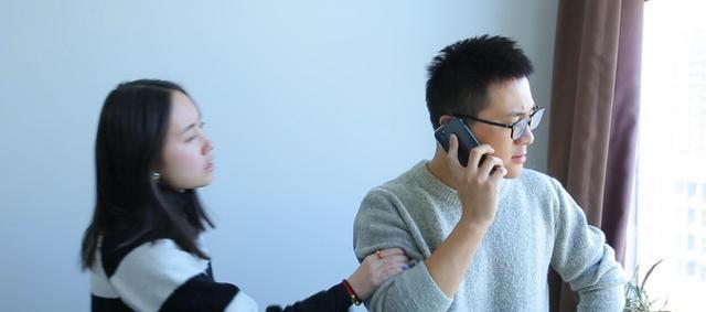 爸爸出轨了怎么办？如何帮助妈妈挽回婚姻？  第1张