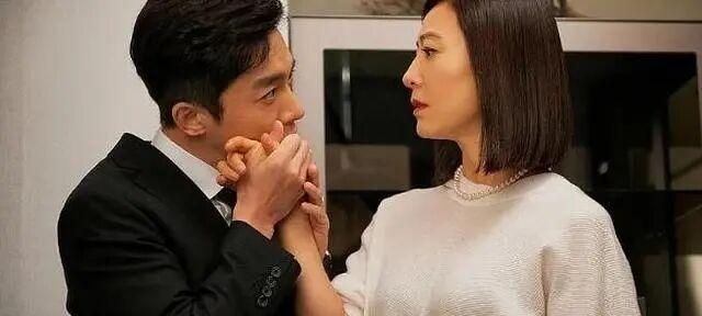 爸爸出轨了怎么办？如何帮助妈妈挽回婚姻？  第2张