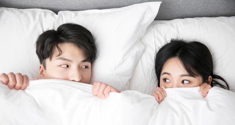 发现老公精神出轨怎么办？有效解决方法有哪些？  第1张