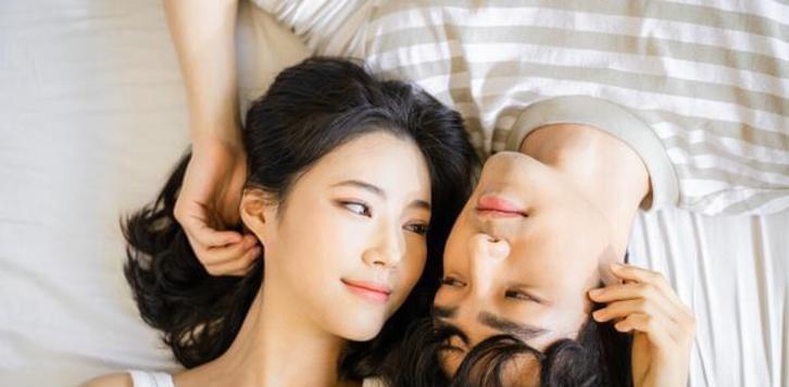 前女友半年后在微友圈发感叹是什么意思？  第3张