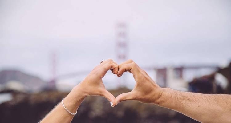 分手后挽回前任的最佳策略是什么？断联真的有效吗？  第1张