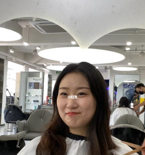 头大脸大发量多适合什么短发？如何选择合适的短发发型？  第1张