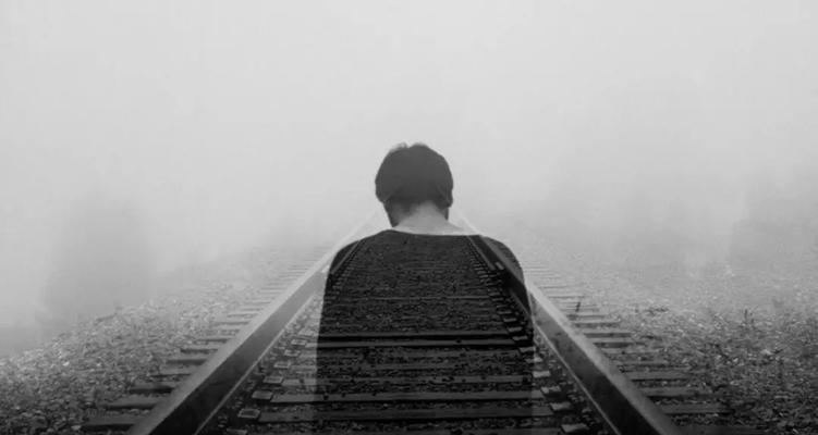 如何用文案表达彻底死心放弃的情感？有哪些高质量的文案示例？  第2张