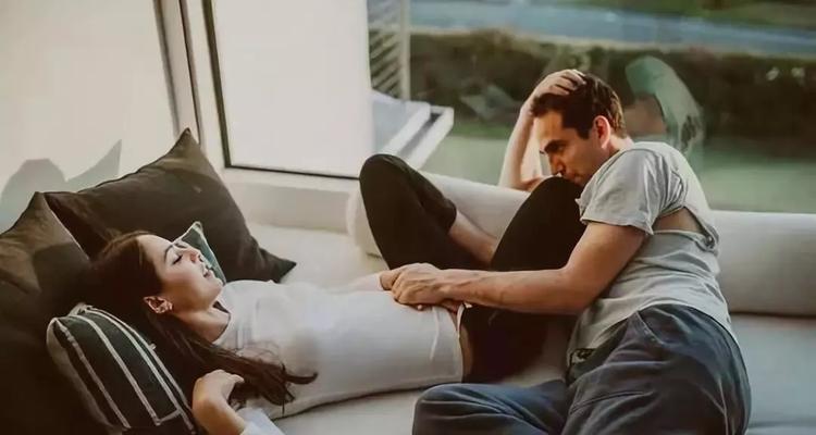 分手后如何挽回男友的心？恋恋不忘的正确做法是什么？  第2张