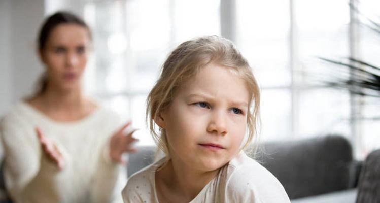 父母离婚不离家子女应该怎么办？  第3张