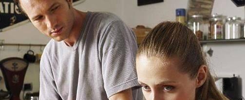 吵架后冲动分手如何挽回女朋友？有效方法有哪些？  第2张