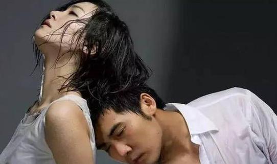 发暧昧信息被老婆发现怎么办？如何处理这种尴尬局面？  第1张