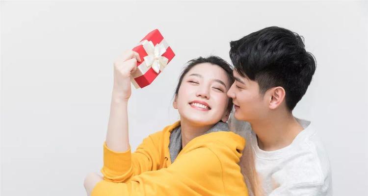 婚外情的女人有哪些共同特征？如何识别？  第3张