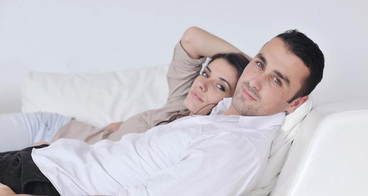 男人婚外情的5个明显变化是什么？如何应对？  第1张