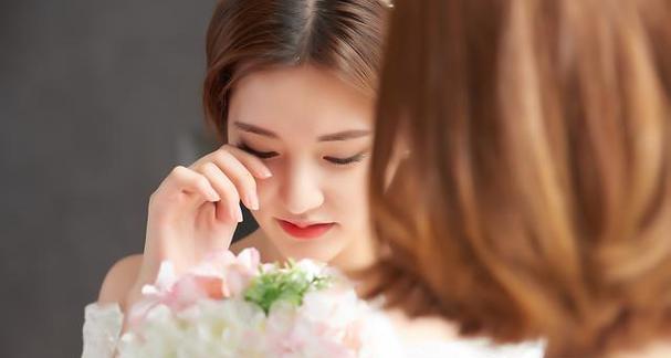 男人在感情里都喜欢管女人吗？这种行为背后的心理是什么？  第2张