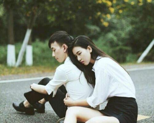 情侣感情升温的秘诀是什么？如何让她永远留在你身边？  第1张