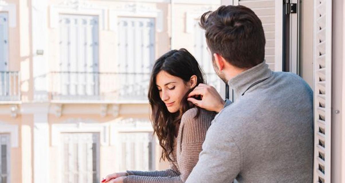 在床上如何留住男人的心？女人在床上的哪些行为最能打动男人？  第3张