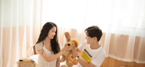 男友劈腿后如何挽回女友的心？有效策略是什么？  第2张