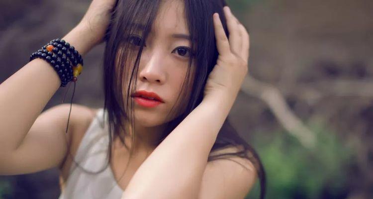 念旧的女人容易挽回吗？挽回策略有哪些？  第3张