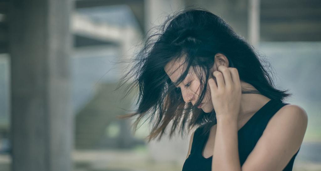 婚后女人出轨的三个高危期是什么时候？如何预防？  第2张
