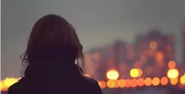 如何通过朋友圈说说巧妙保持距离并用心锚挽回男友？  第3张