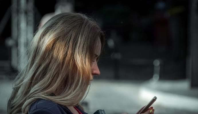 挽回前男友的三招策略？如何让他主动提出复合？  第2张