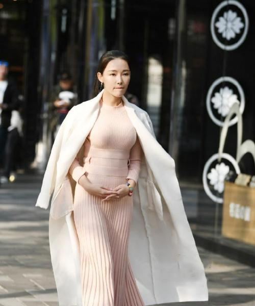 如何快速提升成为气质女人？有哪些简单有效的方法？  第1张