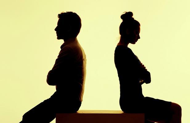 夫妻闹离婚如何挽回吵架闹离婚挽救技巧？有效沟通和情感修复的策略是什么？  第3张