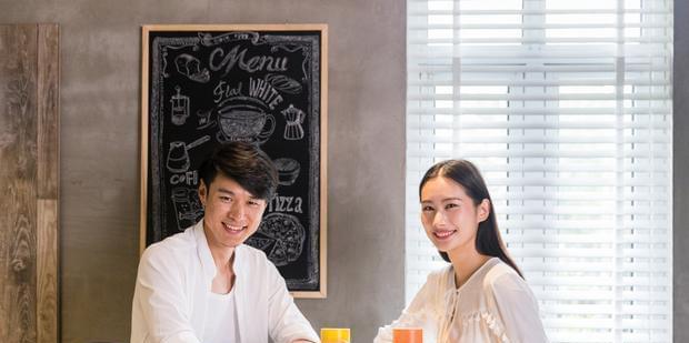 婚外情不想结束怎么办？如何处理情感困境？  第1张