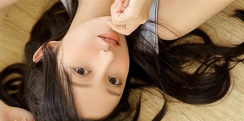 网恋女孩突然不理我了怎么办？如何挽回感情？  第2张