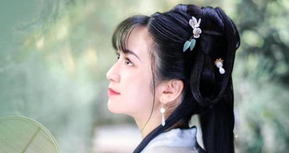 女孩装病挽回男友的有效话术是什么？如何巧妙运用话术挽回感情？  第1张