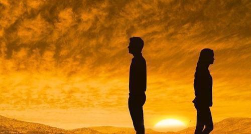 成功挽回前任的秘诀（15个实用方法教你如何挽回伤感对象）  第1张