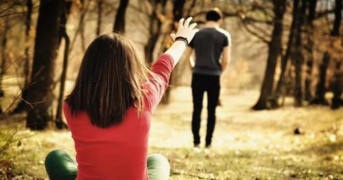 如何挽回你伤害的人？有效道歉和修复关系的步骤是什么？  第3张