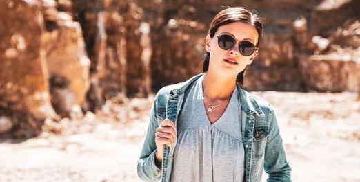 高个子女人在爱情中遇到的挑战是什么？如何克服并找到真爱？  第3张