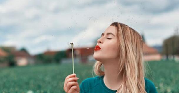 用恰当的话语挽回失去的爱情（分手时的逆袭策略）  第1张