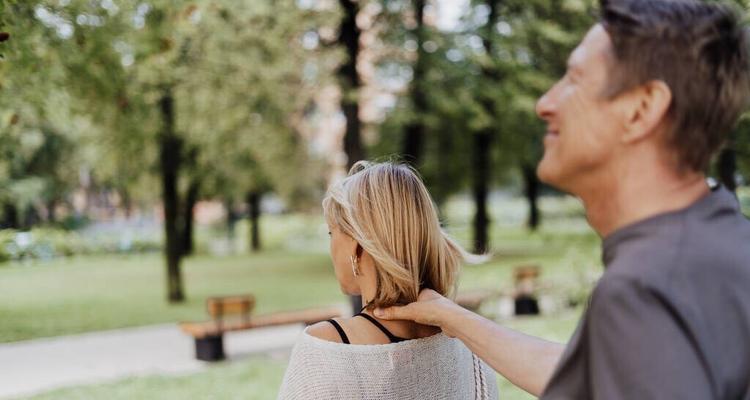 感觉老公有外遇了怎么办？如何应对婚姻中的信任危机？  第3张