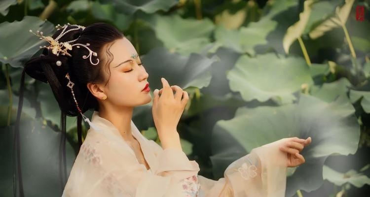 如何用诗挽回失去的情人？挽回爱情的诗句有哪些？  第2张