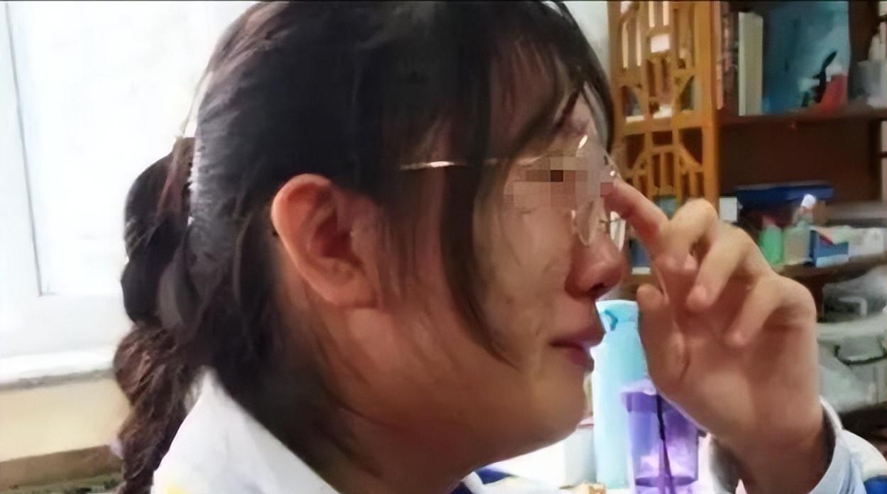 “不录取又何必羞辱我”！女孩被云南大学3字劝退，瞬间破防崩溃  第10张