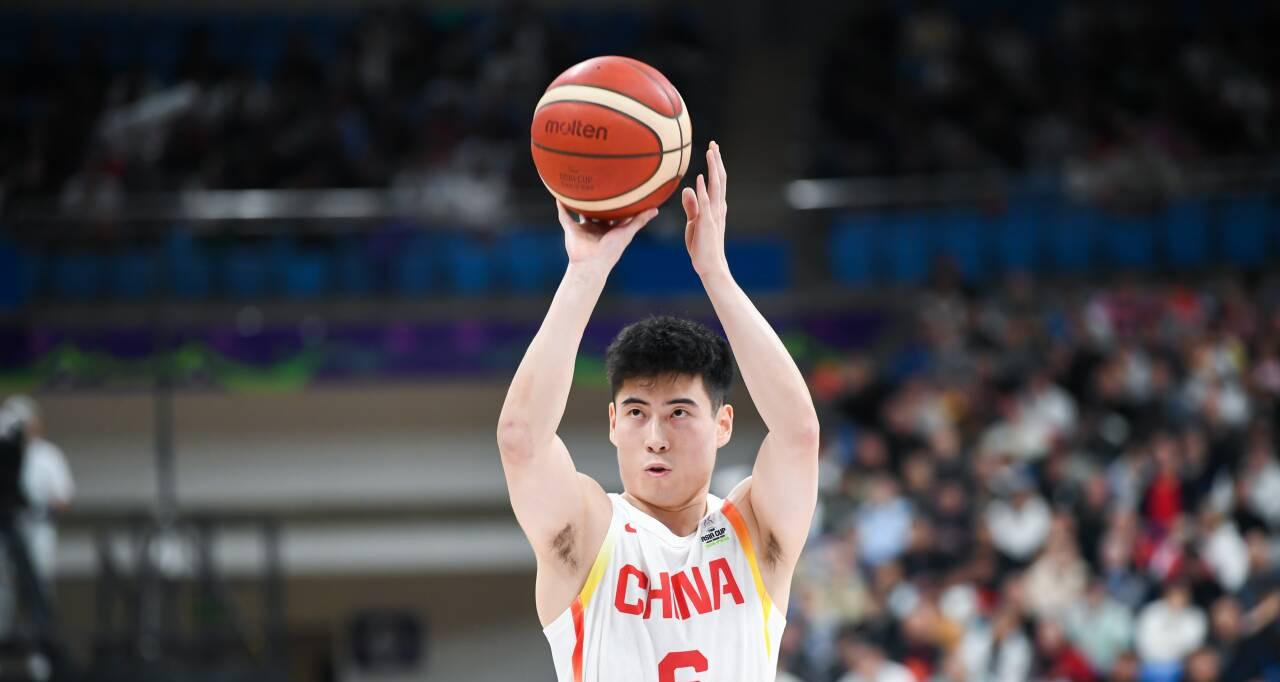 中国男篮20分大胜！廖三宁13+6+4，程帅澎高效，他让人又爱又恨  第3张