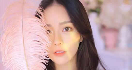 男友比较我与另一个女孩怎么办？如何处理感情中的比较问题？  第3张