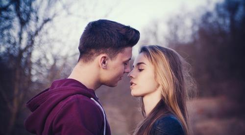 出轨过的男人能真心回归家庭吗？如何重建信任？  第3张