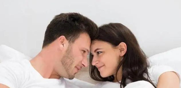 挽回爱情时女人不顾尊严会有什么后果？如何正确处理感情问题？  第2张