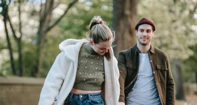 如何挽回出轨导致的离婚危机？挽回婚姻的正确步骤是什么？  第1张