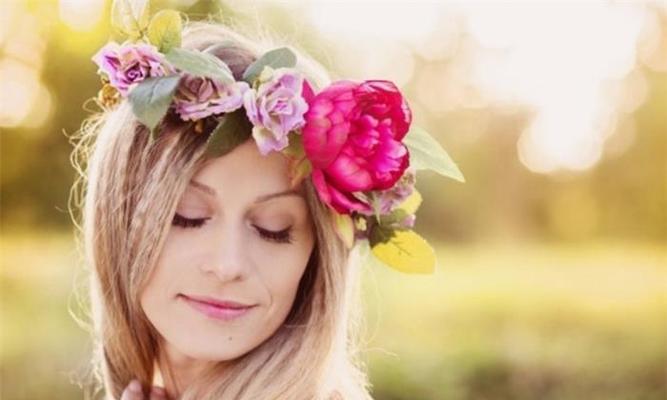 恋爱中的女人如何识别男人的3种危险行为？  第1张